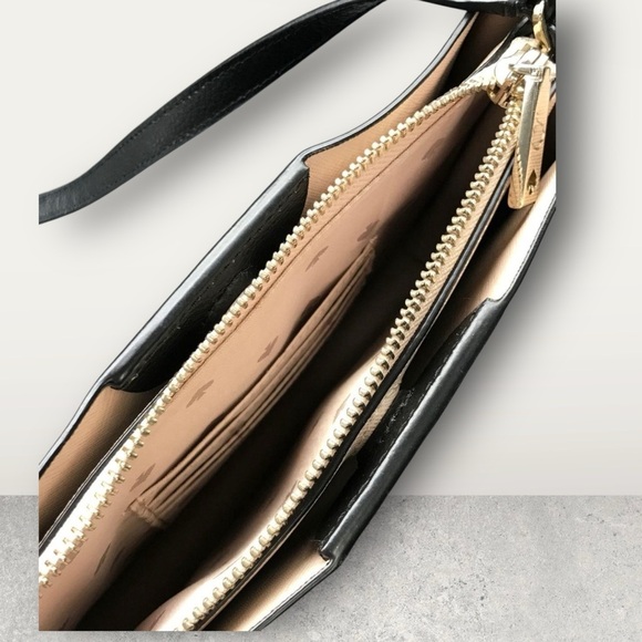 Kate Spade Eva Purse Black Leather WKRU6010 Crossbody Bag - Picture 4 of 16